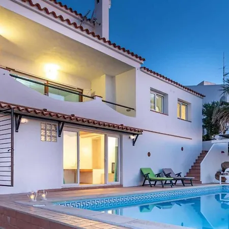 Impresionante Casa Con Vista Al Mar Y Piscina Privada Roses